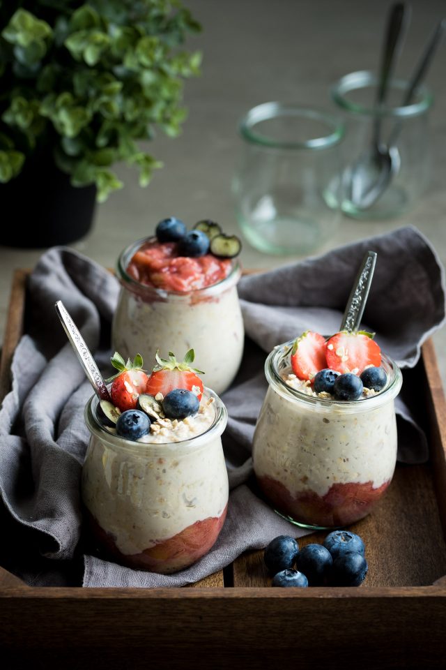 Vegan overnight oats with a sweet rhubarb compote - the perfect healthy, on the go breakfast!